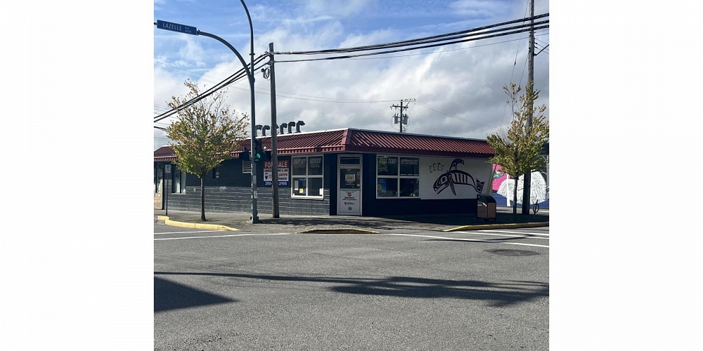 3223 EMERSON STREET Terrace Photo 2 3223 EMERSON STREET Terrace Photo 2